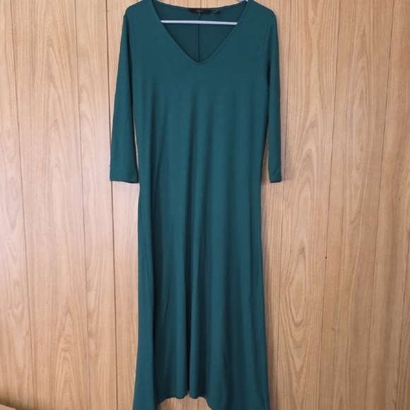 G.I.L.I. Dresses & Skirts - G.I.L.I. Green Long Sleeve Dress
